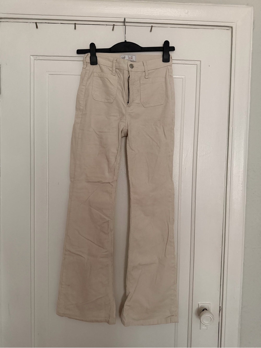 GAP Cream Flare Jeans - Women's Wide Leg